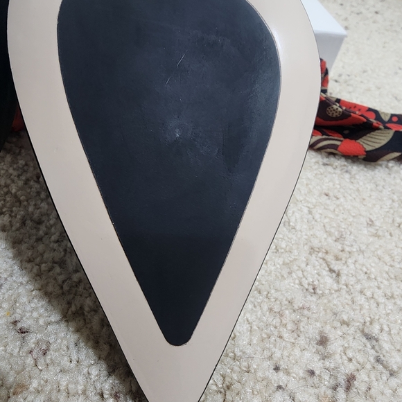 NIB  BEAUTIISOLES BY ROBYN SHREIBER - Picture 13 of 16